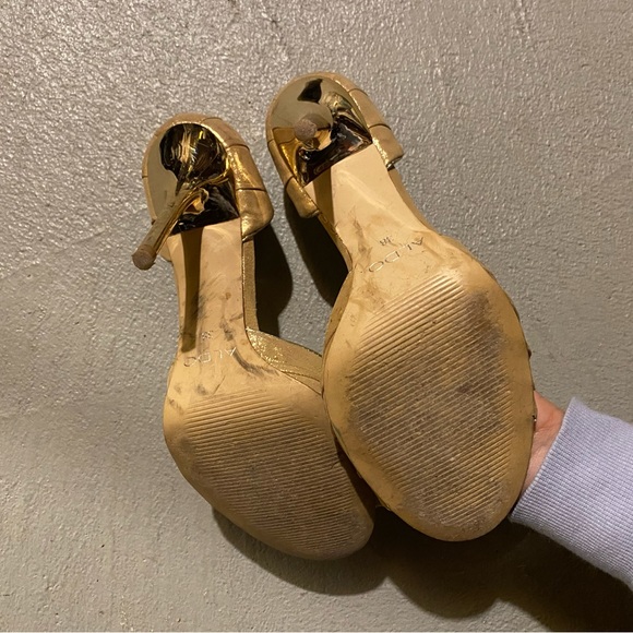 Aldo gold open toe stiletto heels - Picture 3 of 4